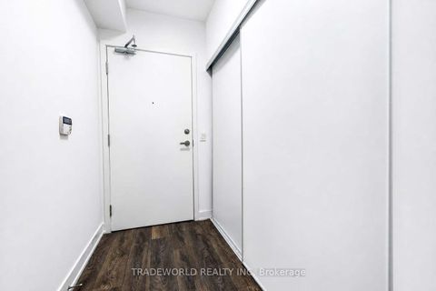 Photo 1 at 2308 - 99 Broadway Avenue, Mount Pleasant West, Toronto