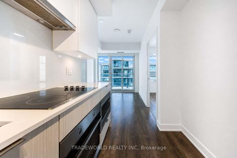 Photo 11 at 2308 - 99 Broadway Avenue, Mount Pleasant West, Toronto