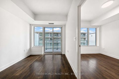 Photo 12 at 2308 - 99 Broadway Avenue, Mount Pleasant West, Toronto