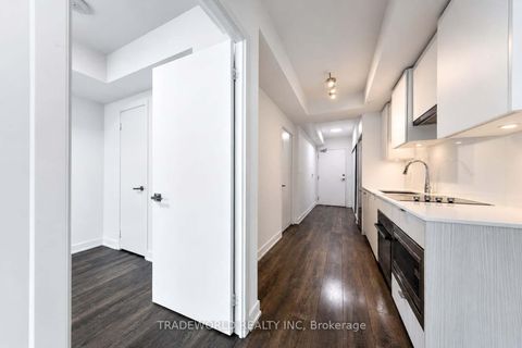 Photo 15 at 2308 - 99 Broadway Avenue, Mount Pleasant West, Toronto
