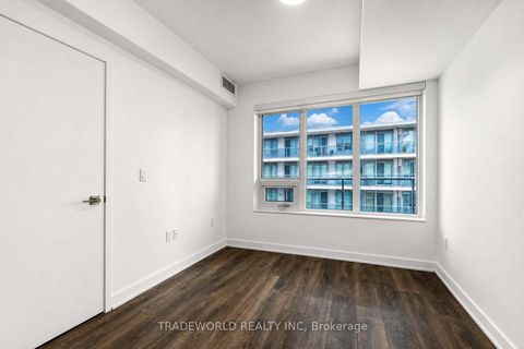 Photo 18 at 2308 - 99 Broadway Avenue, Mount Pleasant West, Toronto