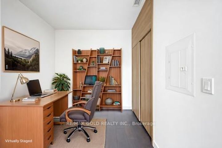 Photo 30 at 229 - 75 Billes Heights, Bayview Village, Toronto