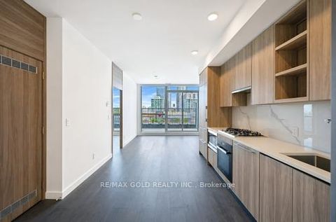 Photo 12 at 229 - 75 Billes Heights, Bayview Village, Toronto