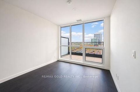 Photo 23 at 229 - 75 Billes Heights, Bayview Village, Toronto