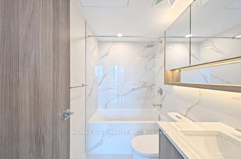 Photo 27 at 229 - 75 Billes Heights, Bayview Village, Toronto