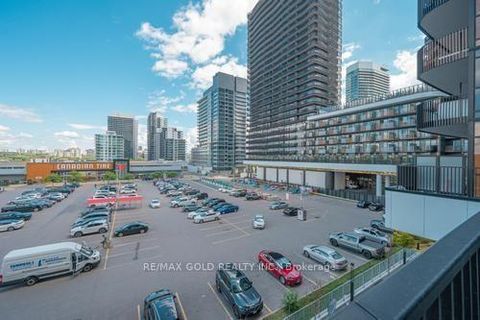 Photo 36 at 229 - 75 Billes Heights, Bayview Village, Toronto