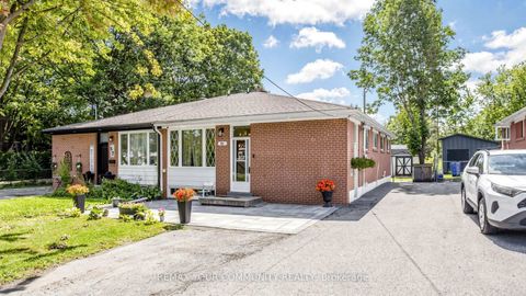 Photo 1 at 59 Davis Road, Aurora Highlands, Aurora