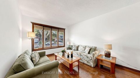 Photo 6 at 67 Satchell Boulevard, Centennial Scarborough, Toronto