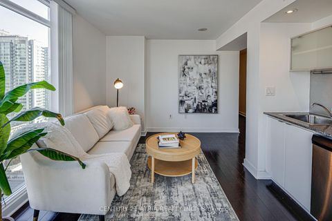 Photo 7 at 1802 - 4K Spadina Avenue, Waterfront Communities C1, Toronto