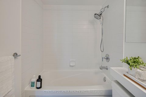 Photo 11 at 1802 - 4K Spadina Avenue, Waterfront Communities C1, Toronto