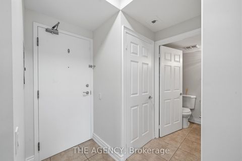 Photo 11 at 105 - 451 Rosewell Avenue, Lawrence Park South, Toronto