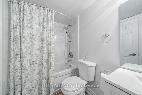 Photo 14 at 105 - 451 Rosewell Avenue, Lawrence Park South, Toronto