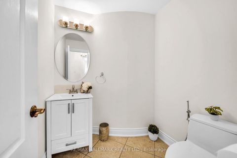 Photo 11 at 17 Twin Circle Court, Branson, Toronto