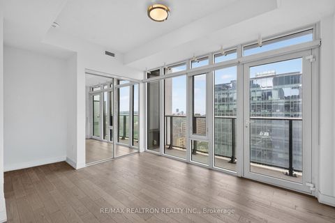 Photo 9 at 2203 - 330 Richmond Street W, Waterfront Communities C1, Toronto