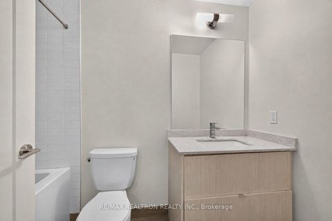 Photo 20 at 2203 - 330 Richmond Street W, Waterfront Communities C1, Toronto