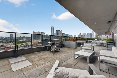 Photo 36 at 2203 - 330 Richmond Street W, Waterfront Communities C1, Toronto