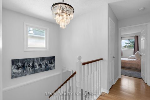 Photo 15 at 7 Penton Drive, West Bayfield, Barrie