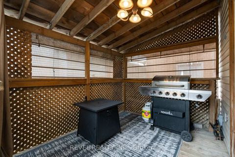 Photo 26 at 7 Penton Drive, West Bayfield, Barrie