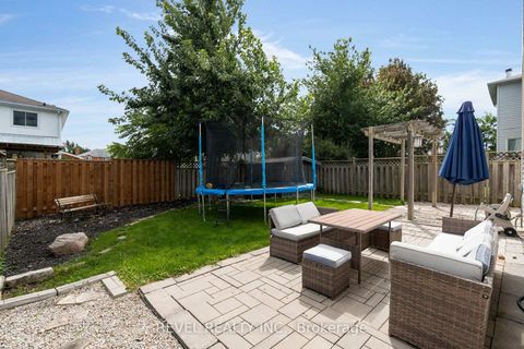 Photo 29 at 7 Penton Drive, West Bayfield, Barrie