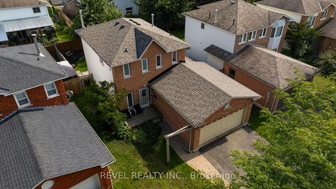 Photo 30 at 7 Penton Drive, West Bayfield, Barrie