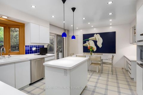 Photo 7 at 22 Bamboo Grove, Don Mills, Toronto
