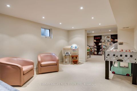 Photo 18 at 22 Bamboo Grove, Don Mills, Toronto