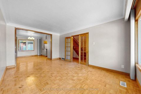 Photo 8 at 3 Hilldale Road, Smythe, Toronto