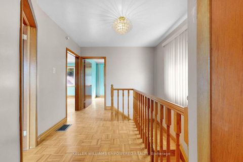 Photo 17 at 3 Hilldale Road, Smythe, Toronto