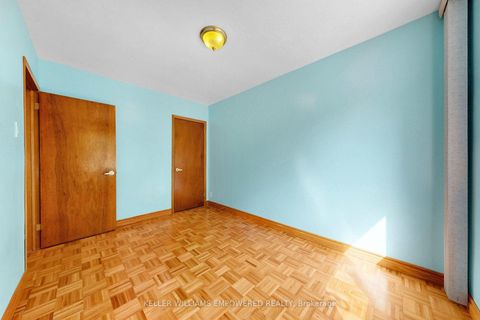 Photo 23 at 3 Hilldale Road, Smythe, Toronto