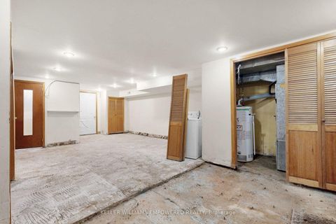 Photo 31 at 3 Hilldale Road, Smythe, Toronto