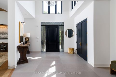 Photo 3 at 66 Thorncrest Road, Rosethorn, Toronto
