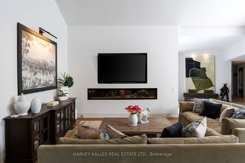 Photo 9 at 66 Thorncrest Road, Rosethorn, Toronto