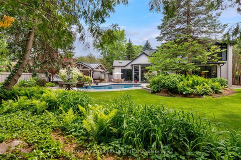 Photo 17 at 66 Thorncrest Road, Rosethorn, Toronto