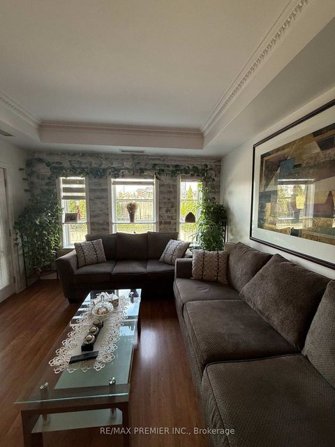 Photo 8 at 102 - 9901 Keele Street, Maple, Vaughan