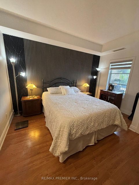 Photo 13 at 102 - 9901 Keele Street, Maple, Vaughan