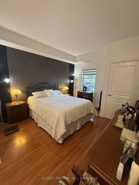 Photo 14 at 102 - 9901 Keele Street, Maple, Vaughan