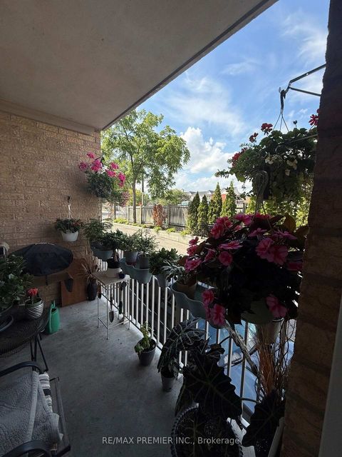 Photo 20 at 102 - 9901 Keele Street, Maple, Vaughan