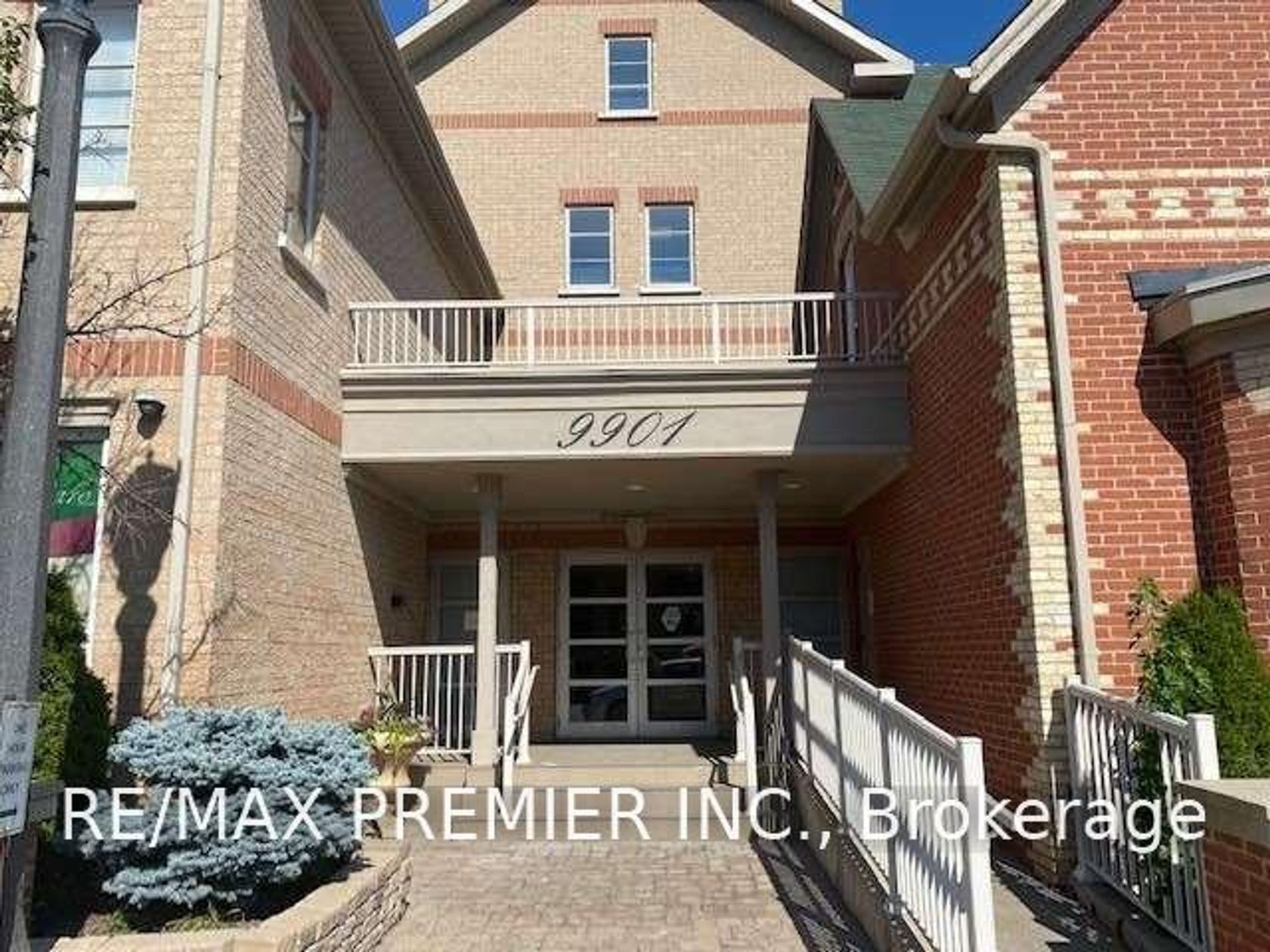 102 - 9901 Keele Street, Maple, Vaughan photo number 2