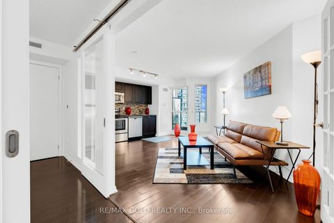 Photo 7 at 1357 - 209 Fort York Boulevard, Niagara, Toronto