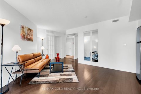 Photo 11 at 1357 - 209 Fort York Boulevard, Niagara, Toronto
