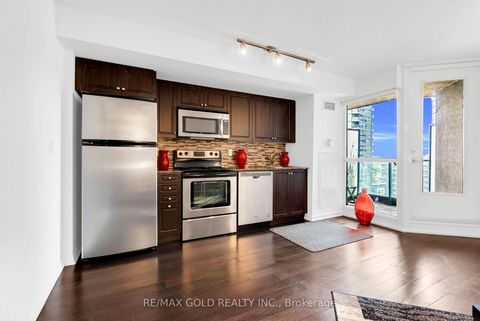 Photo 13 at 1357 - 209 Fort York Boulevard, Niagara, Toronto