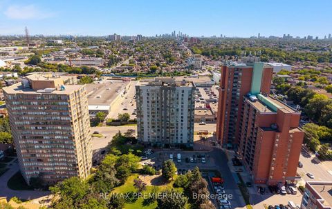 Photo 3 at 209 - 2470 Eglinton Avenue W, Greenbrook, Toronto