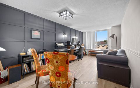 Photo 9 at 209 - 2470 Eglinton Avenue W, Greenbrook, Toronto