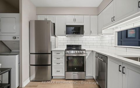 Photo 15 at 209 - 2470 Eglinton Avenue W, Greenbrook, Toronto