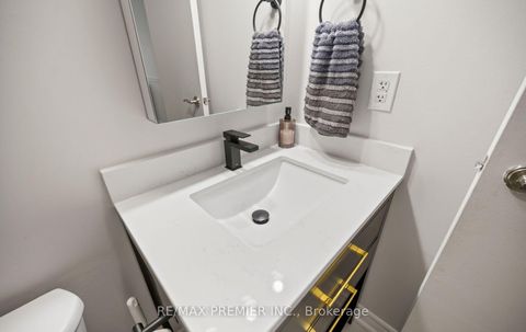 Photo 22 at 209 - 2470 Eglinton Avenue W, Greenbrook, Toronto