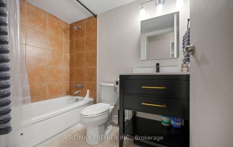 Photo 23 at 209 - 2470 Eglinton Avenue W, Greenbrook, Toronto