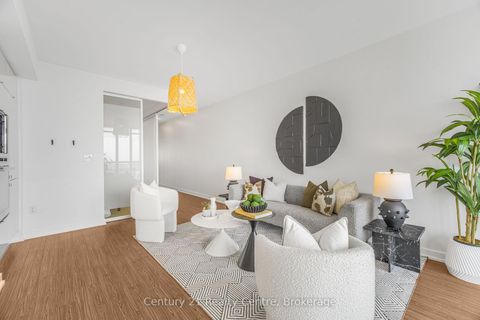 Photo 12 at 3307 - 21 Iceboat Terrace, Waterfront Communities C1, Toronto