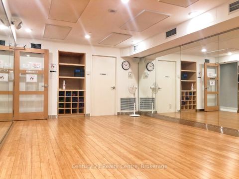 Photo 27 at 3307 - 21 Iceboat Terrace, Waterfront Communities C1, Toronto