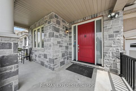Photo 8 at 74 Dunrobin Crescent, Kleinburg, Vaughan