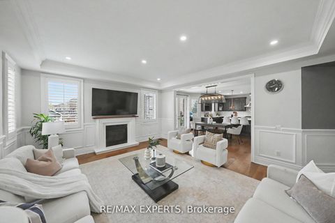 Photo 18 at 74 Dunrobin Crescent, Kleinburg, Vaughan